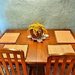 Tvrdic Honey Apartman Grohote