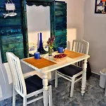 Tvrdic Honey Apartman Grohote